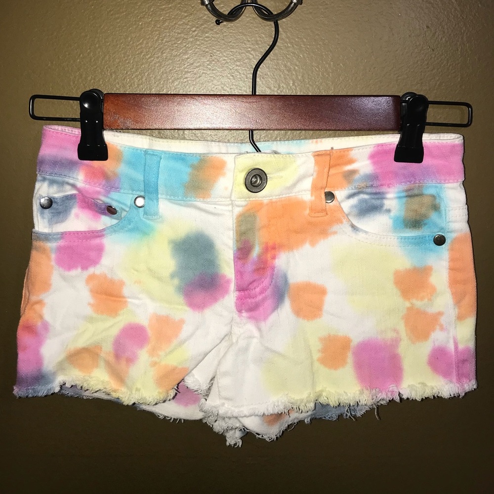 Size 00 Love Fire Tie Dye Shorts